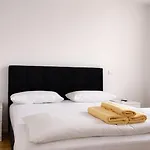 Apartment Modern Danube - 3 Min To Hauptplatz - Netflix *