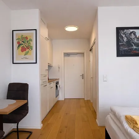 Modern Danube - 3 Min To Hauptplatz - Netflix * Linz